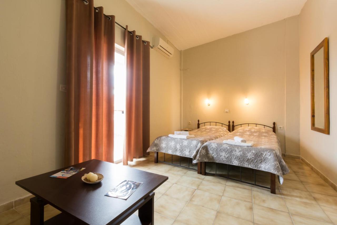 קאבוס Naos Studios - Private Apartment מראה חיצוני תמונה